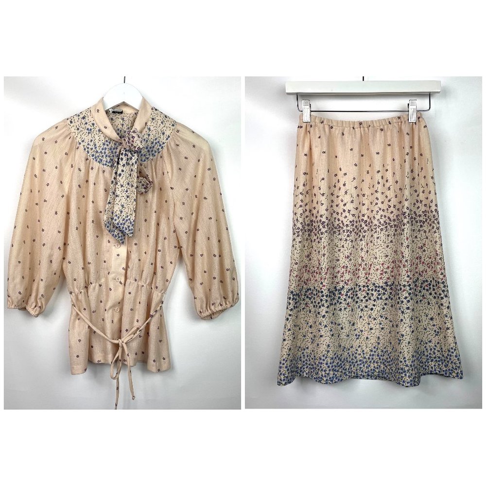 VTG 70s Cream Floral Button Up Blouse & Skirt Set